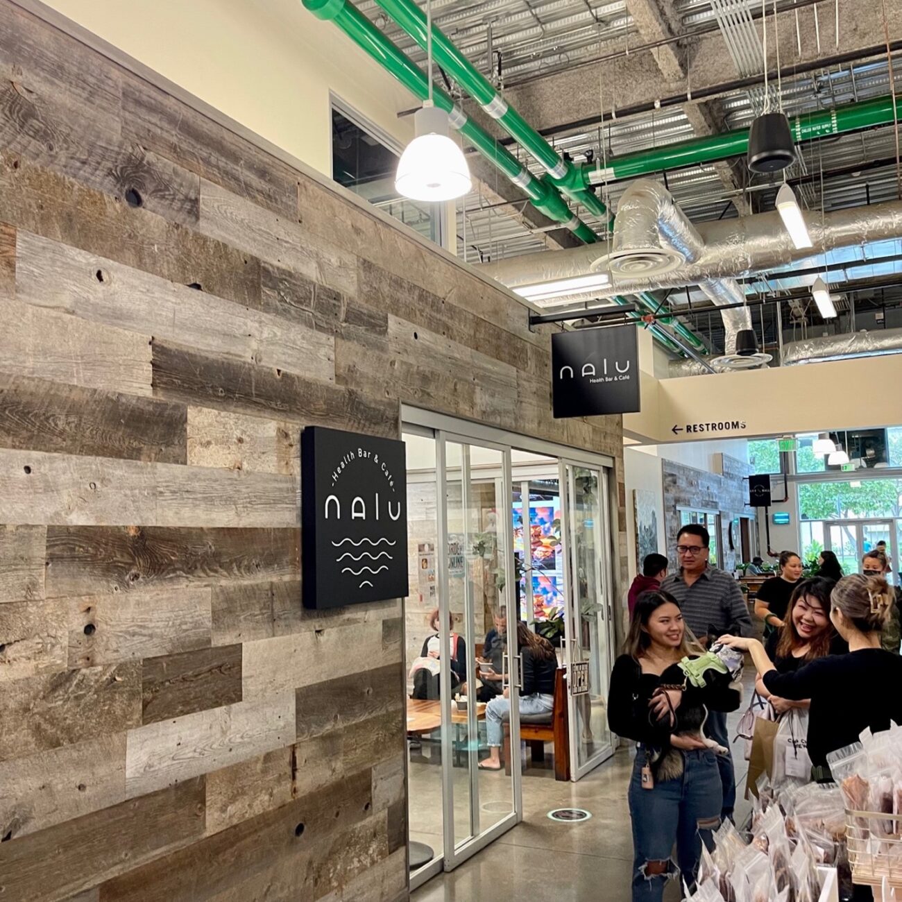 Hawaii / ヘルシーフードならここ Nalu Health Bar & Café | LIFE IN